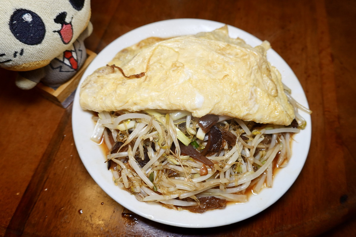 【台北國父紀念館站美食】清真中國牛肉麵食館:米其林入選,1957年創業老店,清燉牛肉麵與斤餅配京醬肉絲必吃 7148 【台北國父紀念館站美食】清真中國牛肉麵食館:米其林入選,1957年創業老店,清燉牛肉麵與斤餅配京醬肉絲必吃 7148