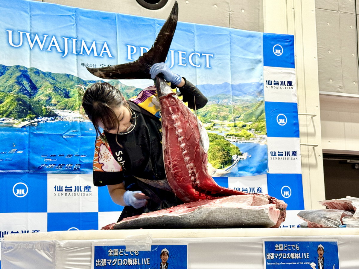 【日本宮城縣仙台旅遊】仙台水產企業團體提案會 2024：日本東北最大級水產展，超過200攤水產種類超豐富，還有黑鮪魚秀，現場免費試吃根本超大型吃到飽自助餐 Buffet 6513