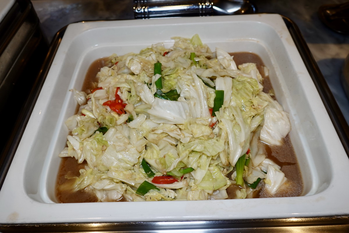 【台北南京復興站美食】JR東日本大飯店全日餐廳鉑麗安Brilliant吃到飽自助餐 2025:太狂了!香箱蟹一人一隻,泰國美食節主題味蕾大開,還有威靈頓牛排、羊排、燉牛舌自由!6942 【台北南京復興站美食】JR東日本大飯店全日餐廳鉑麗安Brilliant吃到飽自助餐 2025:太狂了!香箱蟹一人一隻,泰國美食節主題味蕾大開,還有威靈頓牛排、羊排、燉牛舌自由!6942