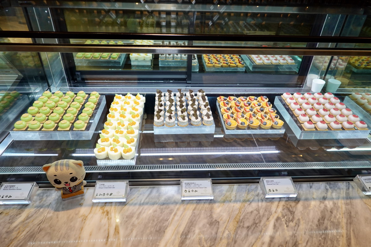 【台北南京復興站美食】JR東日本大飯店全日餐廳鉑麗安Brilliant吃到飽自助餐 2025:太狂了!香箱蟹一人一隻,泰國美食節主題味蕾大開,還有威靈頓牛排、羊排、燉牛舌自由!6942 【台北南京復興站美食】JR東日本大飯店全日餐廳鉑麗安Brilliant吃到飽自助餐 2025:太狂了!香箱蟹一人一隻,泰國美食節主題味蕾大開,還有威靈頓牛排、羊排、燉牛舌自由!6942