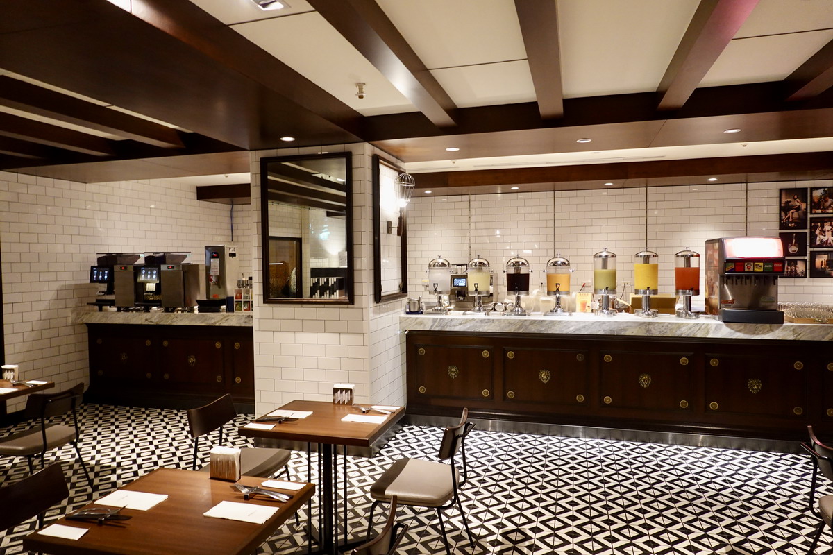 【台北南京復興站美食】JR東日本大飯店全日餐廳鉑麗安Brilliant吃到飽自助餐 2025:太狂了!香箱蟹一人一隻,泰國美食節主題味蕾大開,還有威靈頓牛排、羊排、燉牛舌自由!6942 【台北南京復興站美食】JR東日本大飯店全日餐廳鉑麗安Brilliant吃到飽自助餐 2025:太狂了!香箱蟹一人一隻,泰國美食節主題味蕾大開,還有威靈頓牛排、羊排、燉牛舌自由!6942
