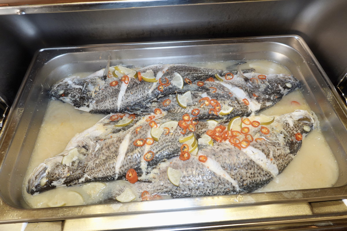 【中秋節烤肉活動】台北圓山大飯店中秋烤肉 2025：松葉蟹腳、和牛漢堡、烤肉、烤香腸吃到飽，加歌唱表演、高空夜景，歡度中秋就在圓山飯店 7096
