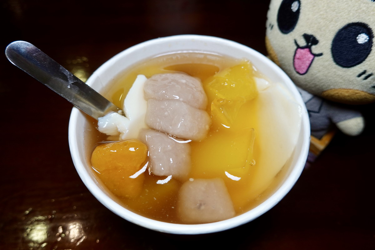 網站近期文章：【台北雙連站美食】杉味豆花 2023：延三夜市起家，寧夏夜市商圈美味甜品，豆花、杏仁凍、燒仙草都好吃 7293