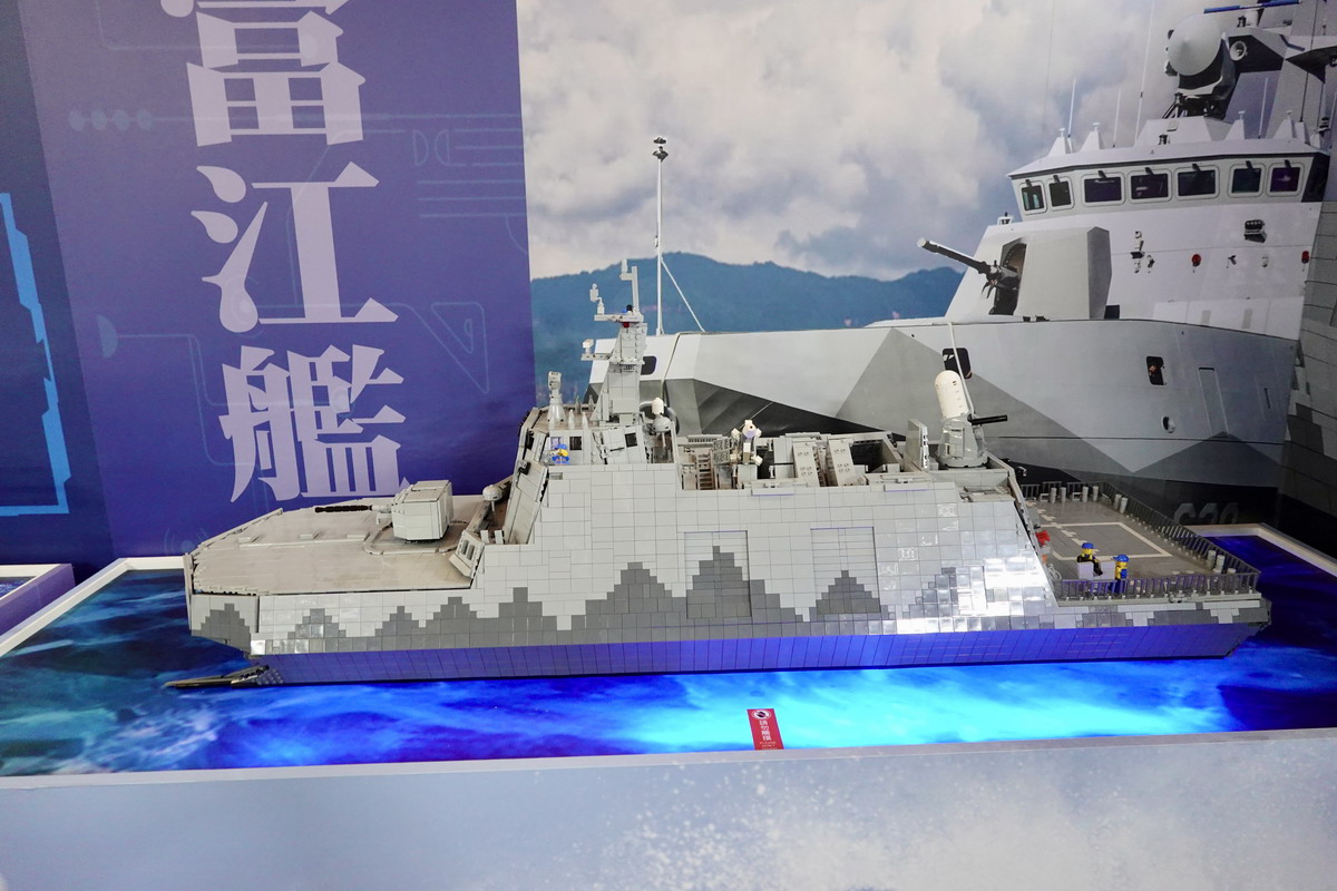 【海軍艦艇】磐石油彈補給艦 AOE-532：中華民國海軍最大噸位的船艦，海上加油補給站 6566