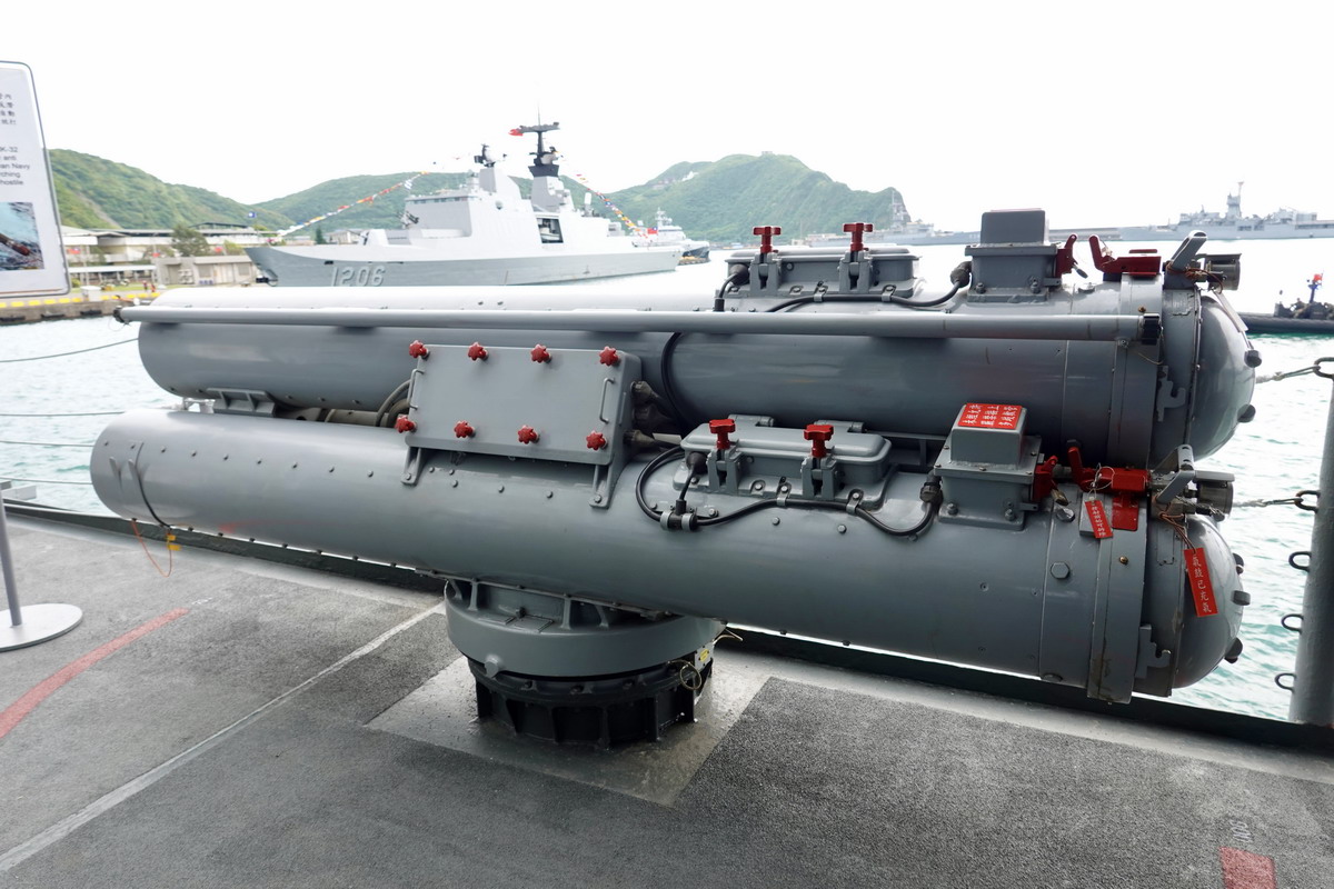 【海軍艦艇】成功級巡防艦成功軍艦 PFG-1101：中華民國海軍主力戰艦，保衛台海的先鋒 6567