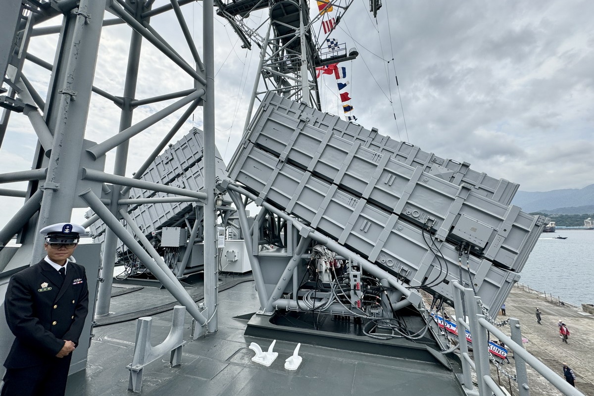 【海軍艦艇】成功級巡防艦成功軍艦 PFG-1101：中華民國海軍主力戰艦，保衛台海的先鋒 6567