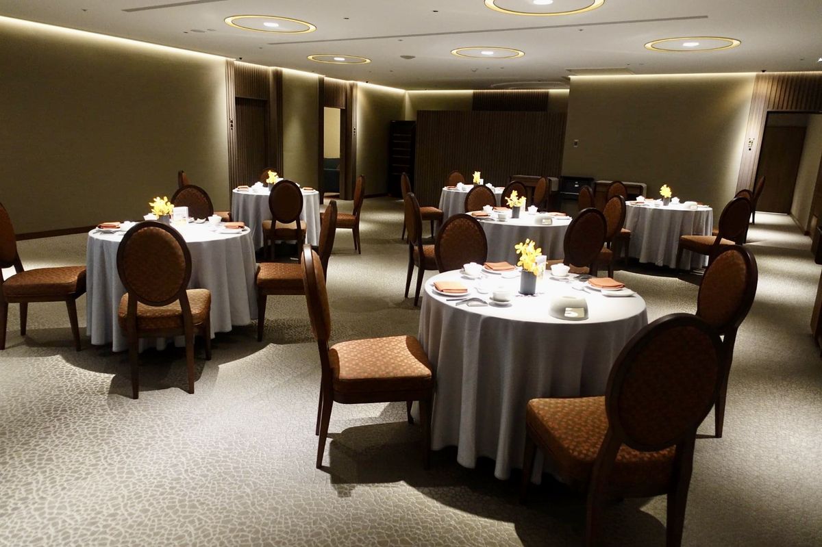 【台北南京復興站美食】JR東日本飯店台北凱華樓中餐廳 2025:黃袍烤鴨一鴨多吃,新北冠軍綠竹筍入菜帶來夏季清甜滋味,親友揪團一起來吃吧(還有商業午餐) 7001 【台北南京復興站美食】JR東日本飯店台北凱華樓中餐廳 2025:黃袍烤鴨一鴨多吃,新北冠軍綠竹筍入菜帶來夏季清甜滋味,親友揪團一起來吃吧(還有商業午餐) 7001