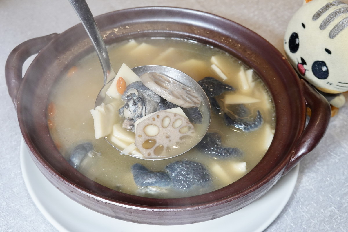 【台北南京復興站美食】JR東日本飯店台北凱華樓中餐廳 2025:黃袍烤鴨一鴨多吃,新北冠軍綠竹筍入菜帶來夏季清甜滋味,親友揪團一起來吃吧(還有商業午餐) 7001 【台北南京復興站美食】JR東日本飯店台北凱華樓中餐廳 2025:黃袍烤鴨一鴨多吃,新北冠軍綠竹筍入菜帶來夏季清甜滋味,親友揪團一起來吃吧(還有商業午餐) 7001