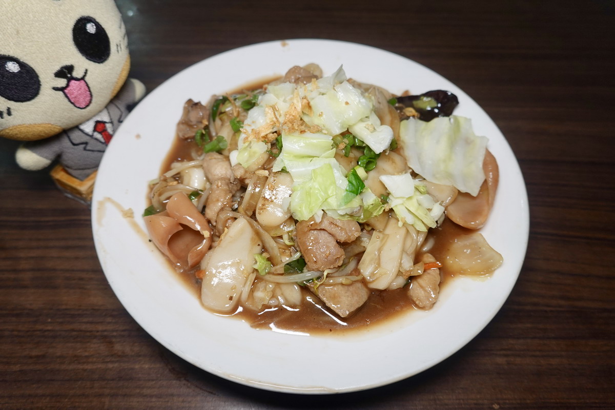 【台北西門站美食】廣州羊城小食 2026:台北時光隧道,像是回到數十年前的大排檔小攤,炒飯鑊氣十足,特色窩麵美味豐盛,還好有室內冷氣用餐區,甚至可以辦一桌好菜 7464 【台北西門站美食】廣州羊城小食 2026:台北時光隧道,像是回到數十年前的大排檔小攤,炒飯鑊氣十足,特色窩麵美味豐盛,還好有室內冷氣用餐區,甚至可以辦一桌好菜 7464