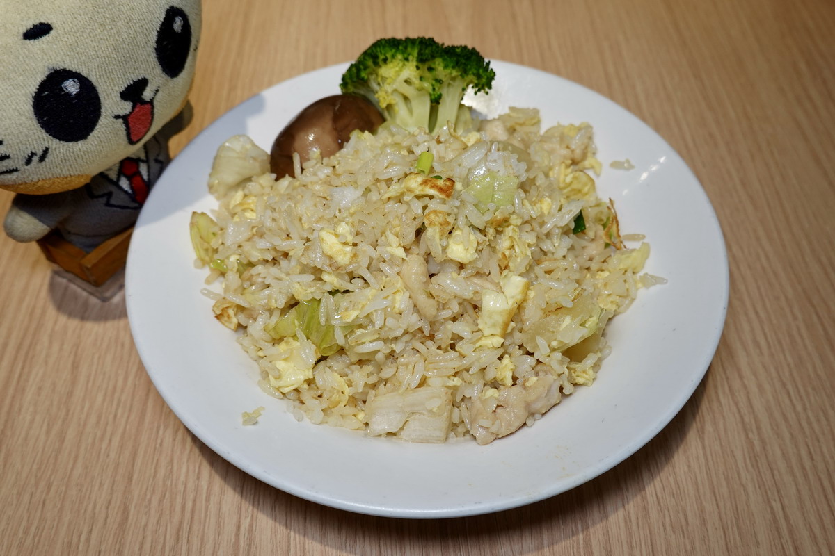 【台北東門站美食】香港鑫華茶餐廳 2025：永康街商圈茶餐廳老店，港廚港味就像到香港，搬新家煥然一新 7137