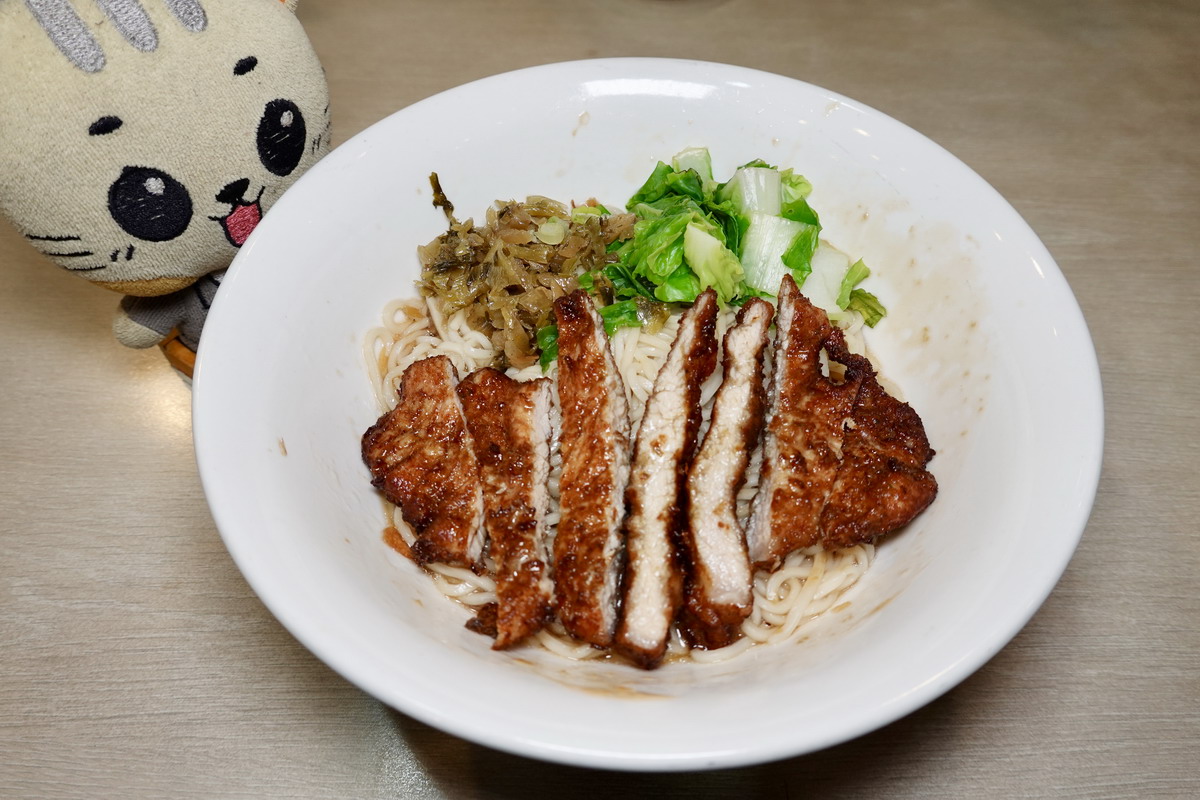 【台北小巨蛋站美食】小上海林師傅 2025:1966年創立上海點心老店,小籠湯包、油豆腐細粉、湖州粽子充滿懷舊風味,平價樸實上班族和家庭客都喜歡 6898 【台北小巨蛋站美食】小上海林師傅 2025:1966年創立上海點心老店,小籠湯包、油豆腐細粉、湖州粽子充滿懷舊風味,平價樸實上班族和家庭客都喜歡 6898