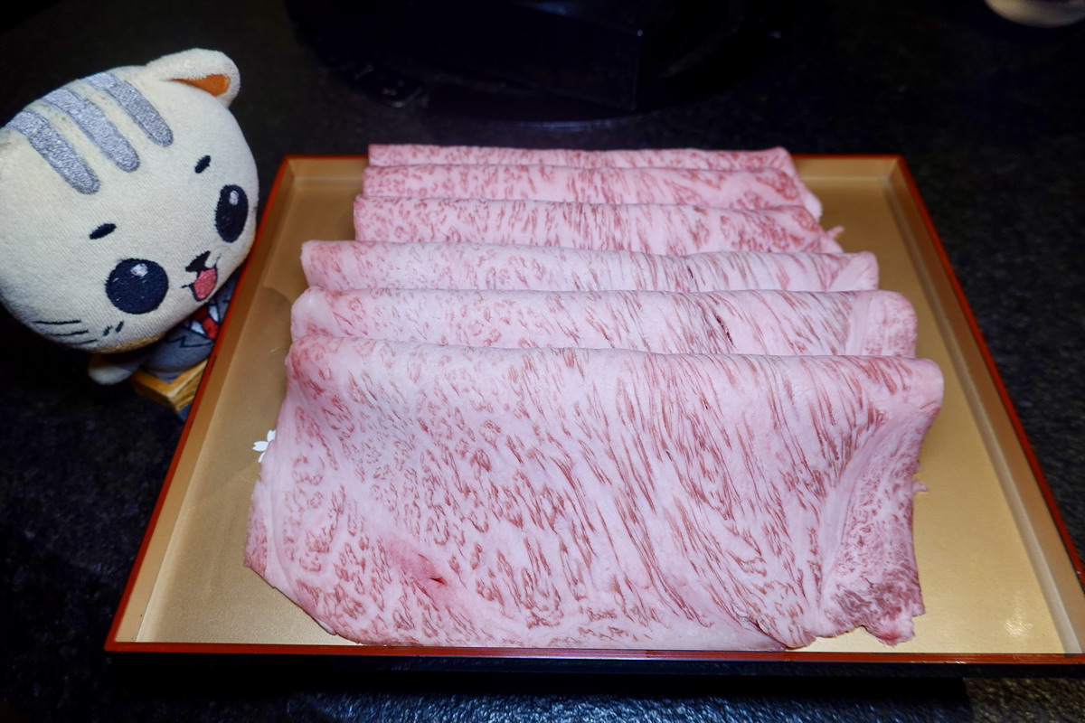 【台北大安站美食】蘭亭燒肉和牛極緻料理 2025：專人服務和牛燒肉店，真材實料高CP值，吃品味不吃昂貴，甜點有現做鯛魚燒冰淇淋 7008