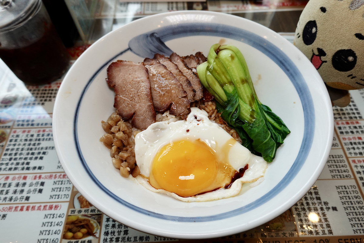 即時熱門文章：【台北南京復興站美食】香港茶水攤 2025：這家老牌茶餐廳菜色超多選擇，還曾賣過潮T，猴塞雷啊！6699