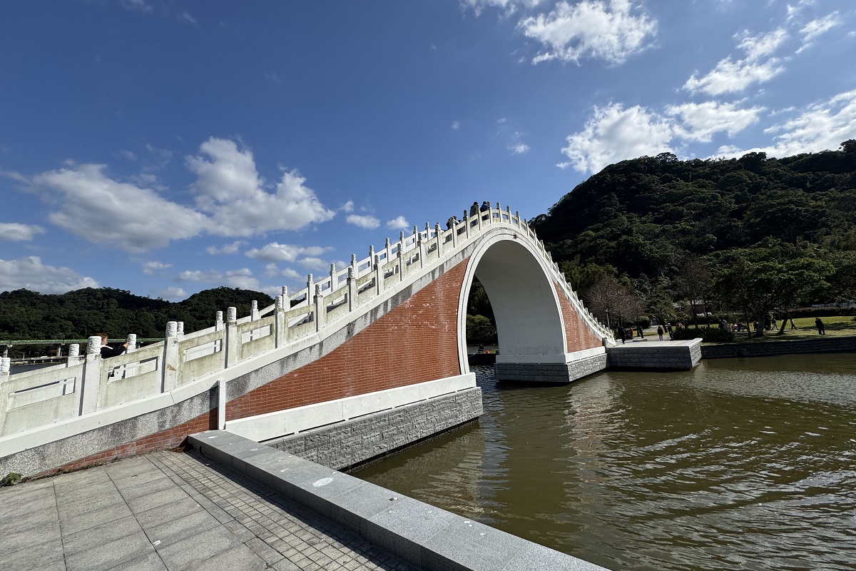 即時熱門文章：【台北市旅遊】大湖公園與白鷺鷥山親山步道：內湖人的休閒公園與很好爬的白鷺鷥山親山步道 6731