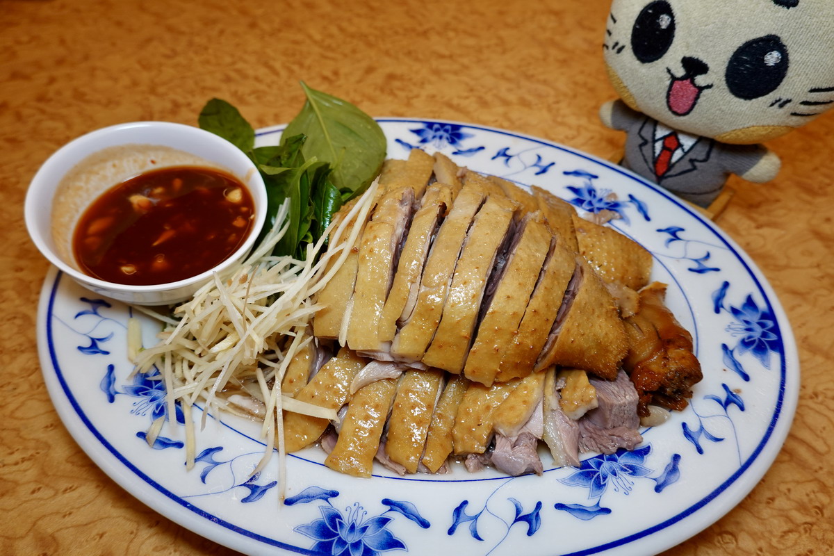 即時熱門文章：【台北南京復興站美食】鵝肉城活海鮮 2025：遼寧夜市霸主，眾多明星藝人上門，「輝達」黃仁勳也造訪，熱鬧的宵夜海產熱炒店 7159