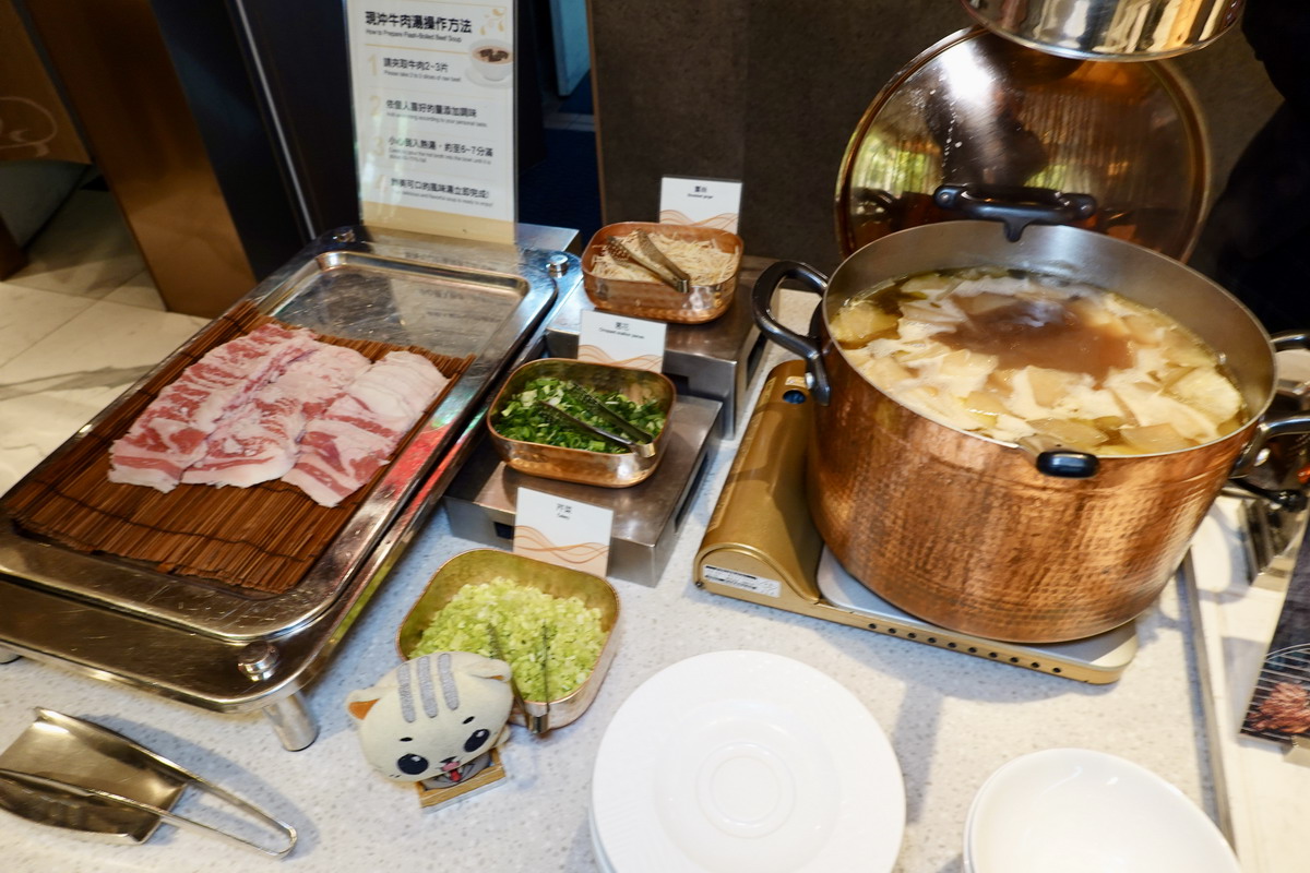 【台北中山站美食】台北老爺酒店 Le Café 吃到飽自助餐 2026：福馬迎春，中華美食的舌尖饗宴，小而美精緻路線的吃到飽自助餐 7239