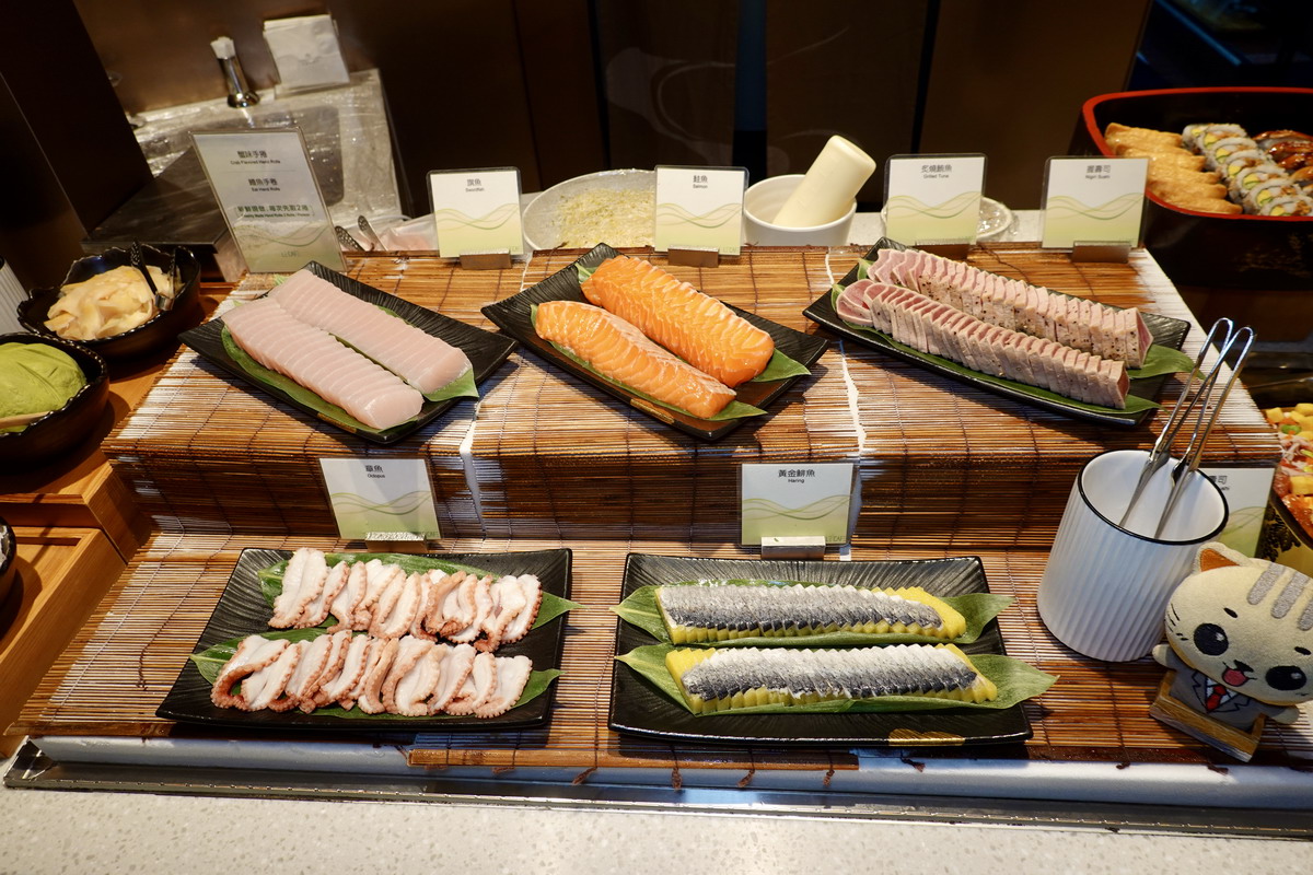 【台北中山站美食】台北老爺酒店 Le Café 吃到飽自助餐 2026：福馬迎春，中華美食的舌尖饗宴，小而美精緻路線的吃到飽自助餐 7239