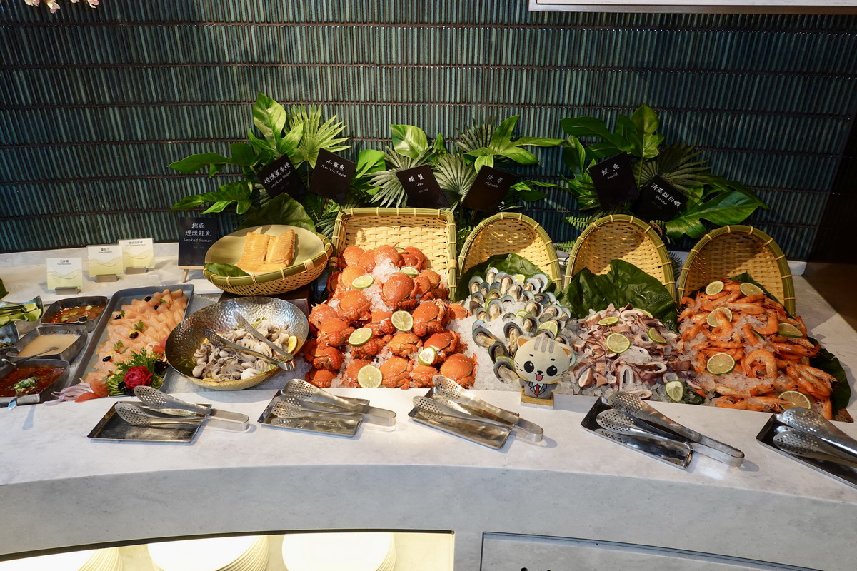 【台北中山站美食】台北老爺酒店 Le Café 吃到飽自助餐 2026：福馬迎春，中華美食的舌尖饗宴，小而美精緻路線的吃到飽自助餐 7239