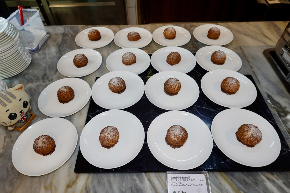 【台北南京復興站美食】JR東日本大飯店全日餐廳鉑麗安Brilliant吃到飽自助餐：歐洲經典美食主題登場，威靈頓牛排、普羅旺斯羊排、法式紅酒燉牛舌自由吃到飽！7221