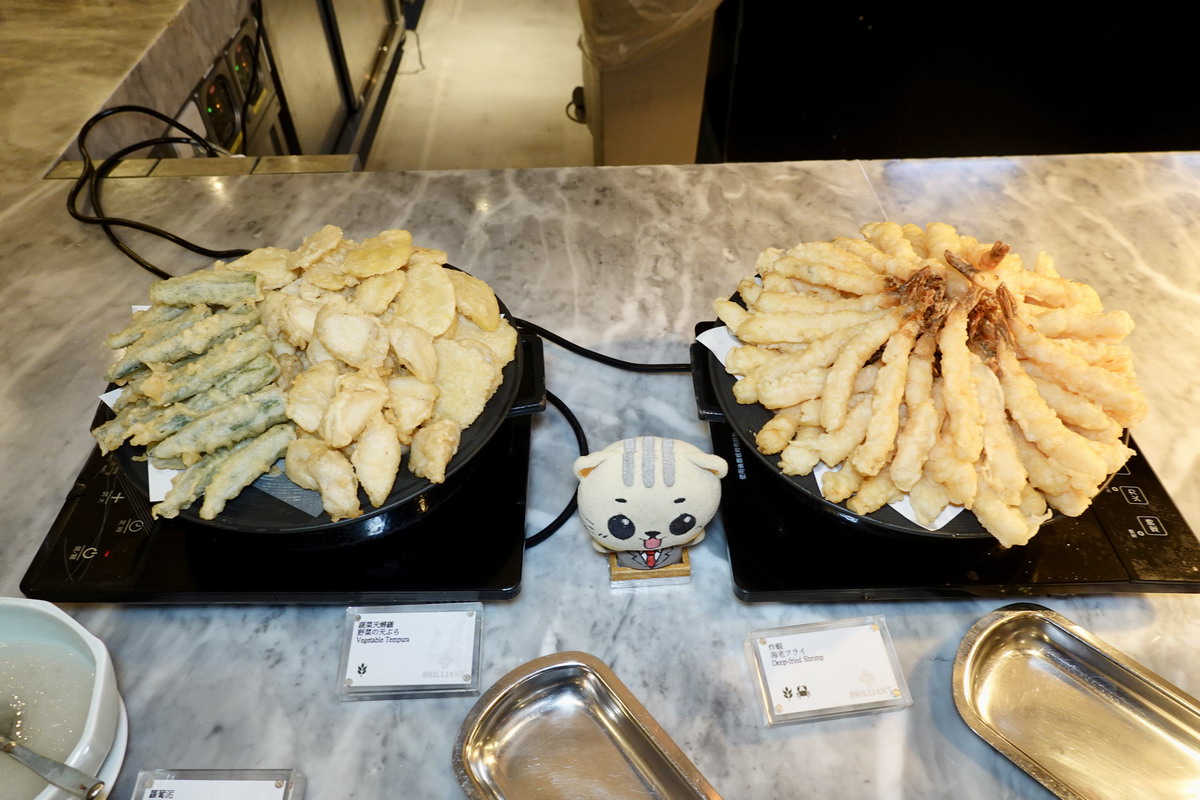 【台北南京復興站美食】JR東日本大飯店全日餐廳鉑麗安Brilliant吃到飽自助餐：歐洲經典美食主題登場，威靈頓牛排、普羅旺斯羊排、法式紅酒燉牛舌自由吃到飽！7221