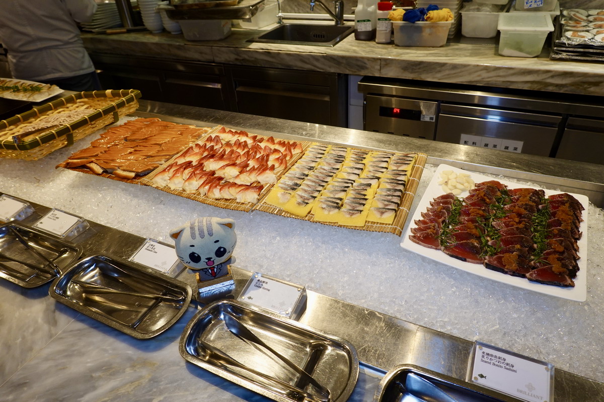 【台北南京復興站美食】JR東日本大飯店全日餐廳鉑麗安Brilliant吃到飽自助餐：歐洲經典美食主題登場，威靈頓牛排、普羅旺斯羊排、法式紅酒燉牛舌自由吃到飽！7221