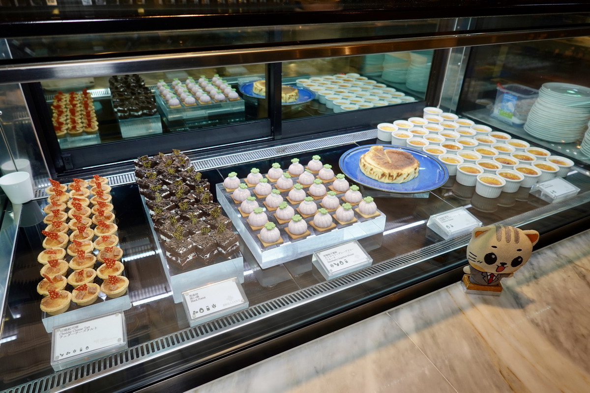 【台北南京復興站美食】JR東日本大飯店全日餐廳鉑麗安Brilliant吃到飽自助餐：歐洲經典美食主題登場，威靈頓牛排、普羅旺斯羊排、法式紅酒燉牛舌自由吃到飽！7221