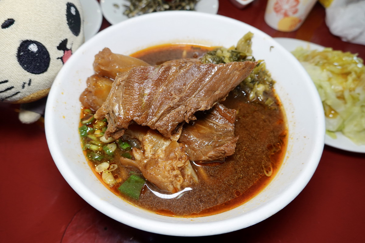 網站近期文章：【台北六張犁站美食】老宋記真善美牛肉麵 2025：開業近60年，台北牛肉麵節好店，必點滷味種類多又好吃，吃過還想再來 6962