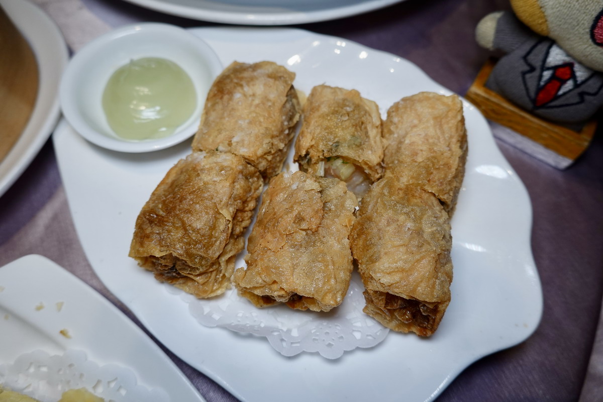 【台北公館站美食】薪僑園水源會館 2025:火燄櫻桃鴨帶高梁酒香,港式點心手工製作,超值五人套餐好划算,家庭親友聚餐好地方 6973 【台北公館站美食】薪僑園水源會館 2025:火燄櫻桃鴨帶高梁酒香,港式點心手工製作,超值五人套餐好划算,家庭親友聚餐好地方 6973