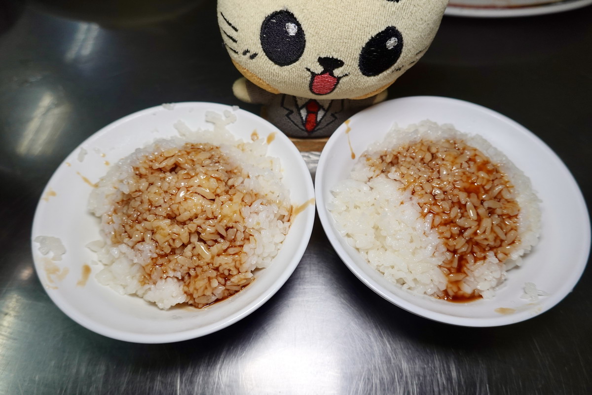 【台北西門站美食】施福建好吃雞肉 2025:台北物價的奇雞!60年吃粗飽老店,雞油飯10元、下水湯10元、雞肉便當50元,但除了便宜還是只有便宜 6978 【台北西門站美食】施福建好吃雞肉 2025:台北物價的奇雞!60年吃粗飽老店,雞油飯10元、下水湯10元、雞肉便當50元,但除了便宜還是只有便宜 6978