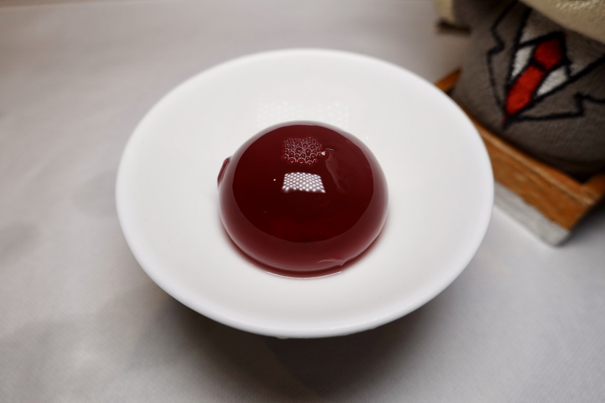 【台北大直站美食】aMaze 心宴 2025:中菜的傳承與創新,一道鮑魚花15天才能完成,楊光宗師傅的精緻功夫菜,米其林等級高端餐飲 6979 【台北大直站美食】aMaze 心宴 2025:中菜的傳承與創新,一道鮑魚花15天才能完成,楊光宗師傅的精緻功夫菜,米其林等級高端餐飲 6979