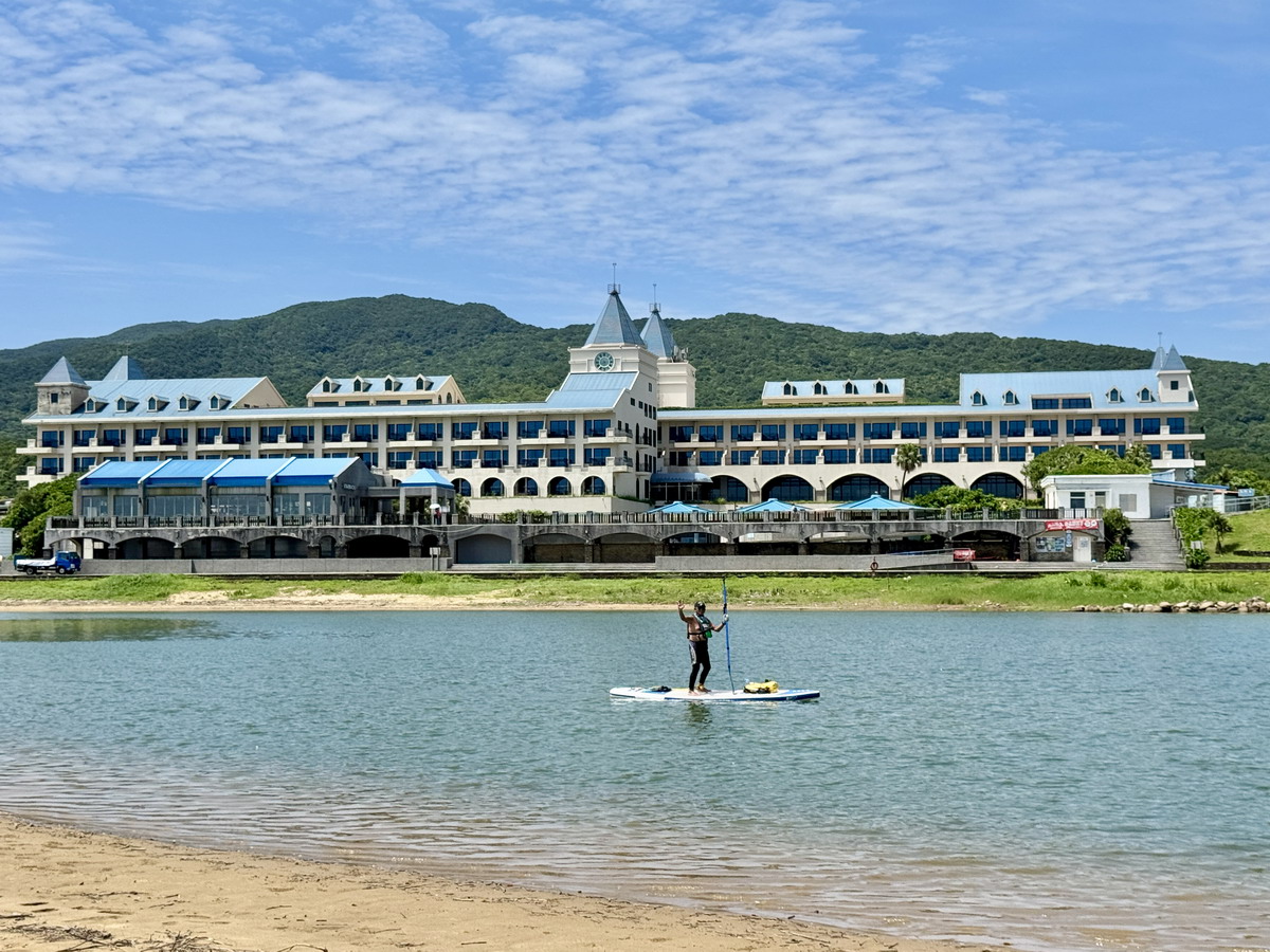 網站近期文章：【新北貢寮旅遊】福容福隆溫泉海洋四季度假飯店 2025：黃金沙灘上的城堡！水上活動、溫泉、美食，東北角親子度假首選 2704