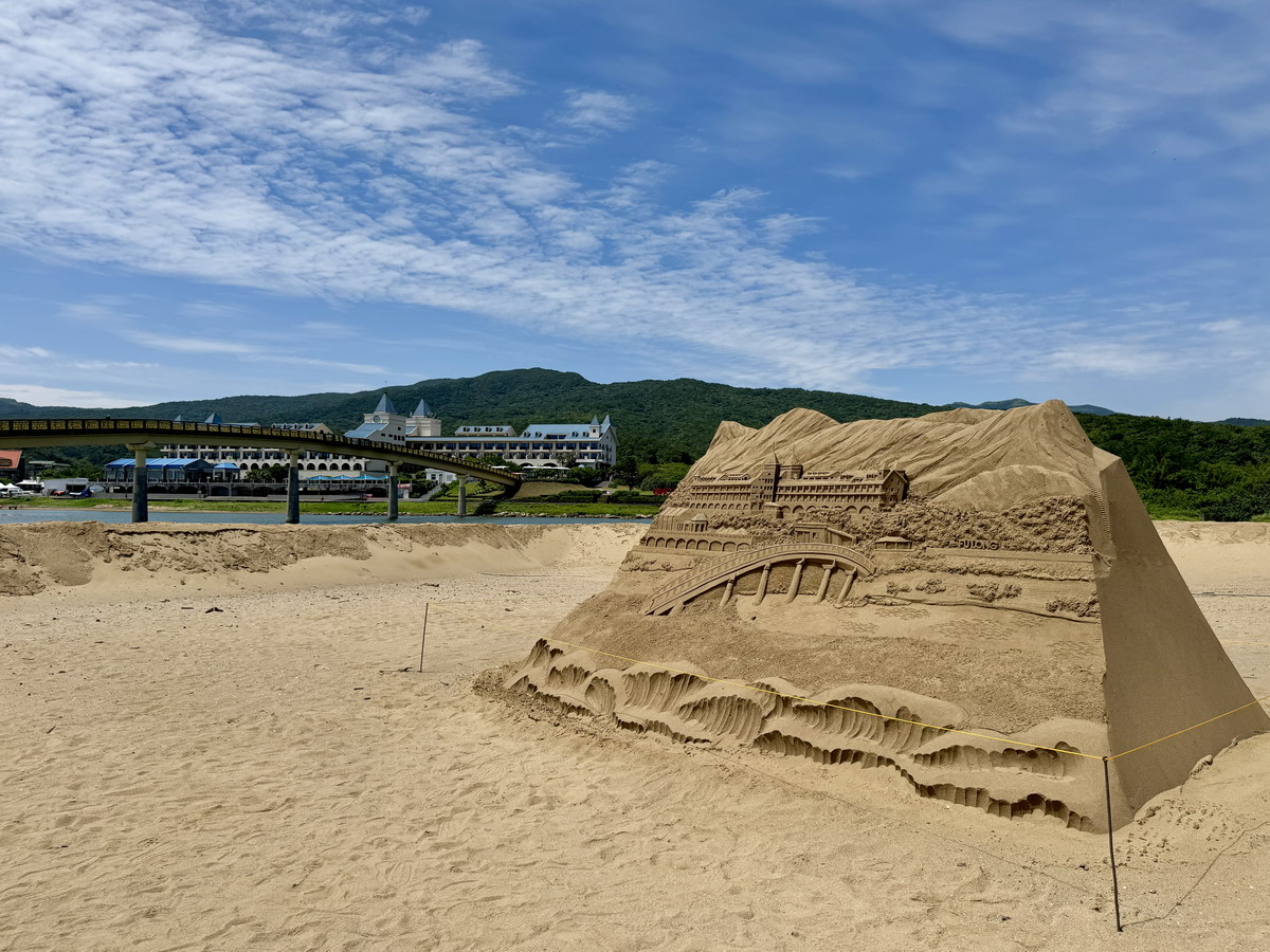 【新北市貢寮旅遊】福容大飯店福隆海洋溫泉 2025:黃金沙灘上的城堡!度假感拉滿,水上活動、溫泉、美食,東北角親子度假首選 6983 【新北市貢寮旅遊】福容大飯店福隆海洋溫泉 2025:黃金沙灘上的城堡!度假感拉滿,水上活動、溫泉、美食,東北角親子度假首選 6983