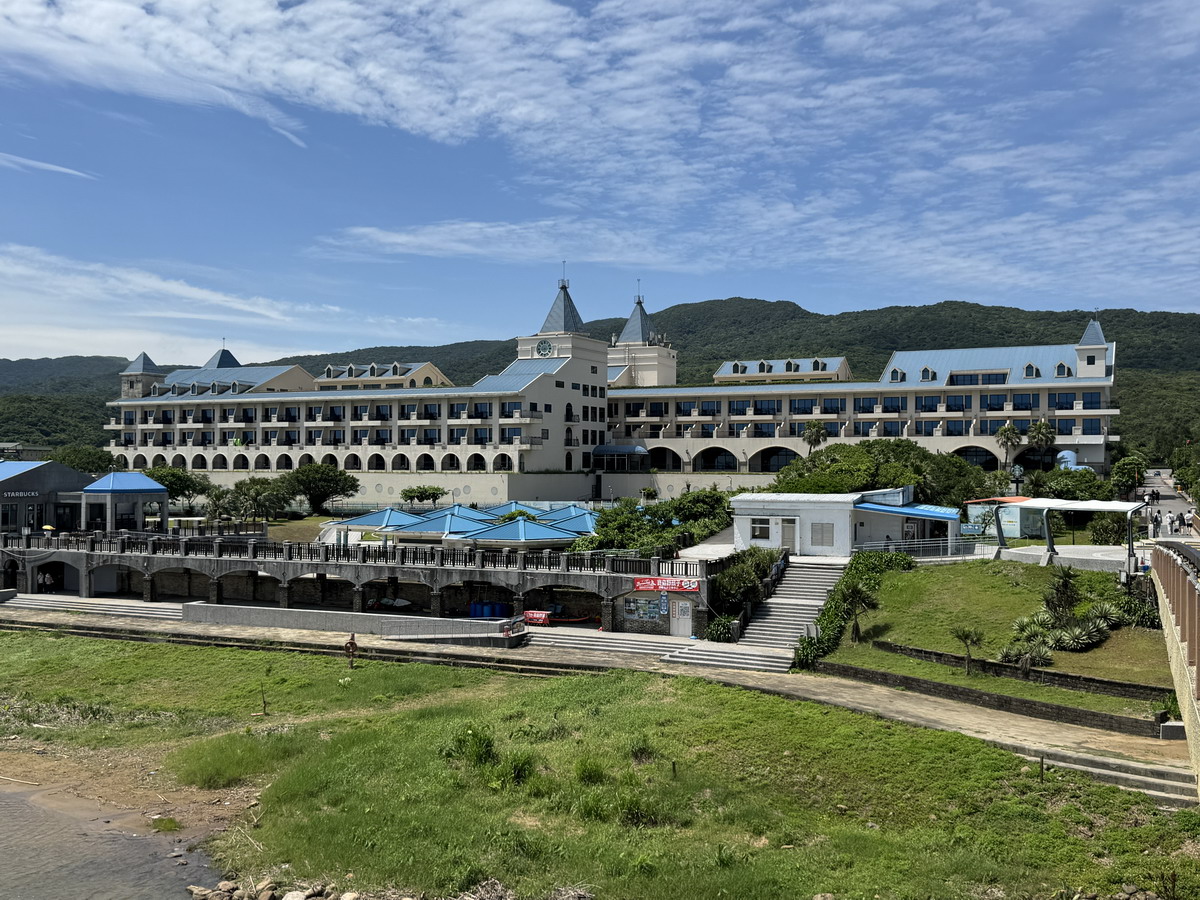 【新北市貢寮旅遊】福容大飯店福隆海洋溫泉 2025:黃金沙灘上的城堡!度假感拉滿,水上活動、溫泉、美食,東北角親子度假首選 6983 【新北市貢寮旅遊】福容大飯店福隆海洋溫泉 2025:黃金沙灘上的城堡!度假感拉滿,水上活動、溫泉、美食,東北角親子度假首選 6983