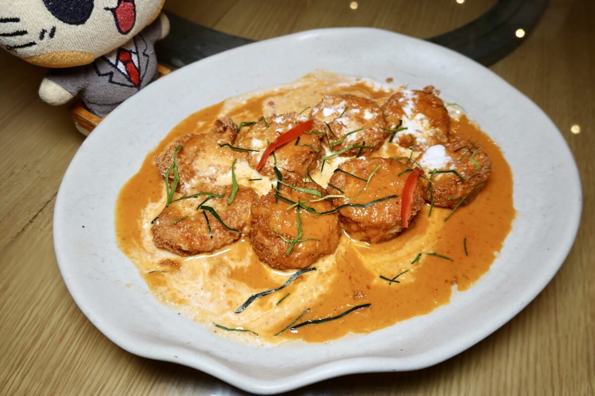 【泰國曼谷美食】上味泰餐廳七隆店 Savoey @Mercury Ville Chidlom 2025：曼谷好吃平價泰式美食，地點靠近四面佛市中心，交通超便利，咖哩螃蟹必吃 6992
