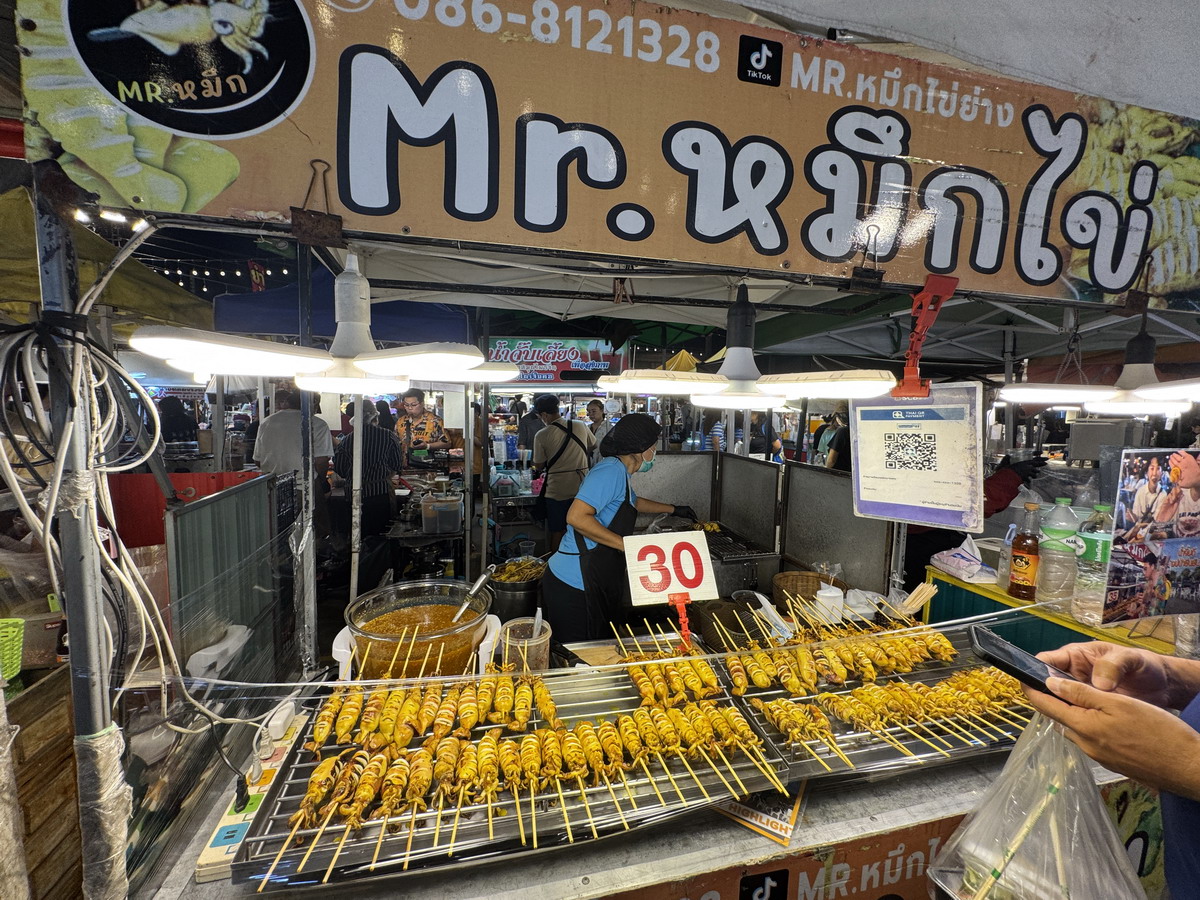 【泰國曼谷旅遊】Save One Go Market 2025：曼谷在地人逛的夜市，尚未觀光化的地方，價錢比市區觀光夜市便宜很多，想體驗在地人生活就來這邊 6996