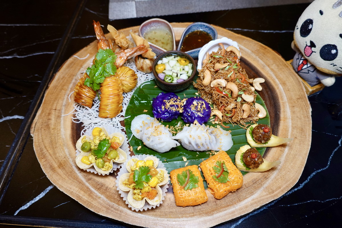 【泰國曼谷美食】安雅正宗泰國菜 Anya Authentic Thai Cuisine 2025:泰國曼谷大皇宮附近的泰式正統美食,色彩繽紛又好吃,高CP值的小餐館 6997 【泰國曼谷美食】安雅正宗泰國菜 Anya Authentic Thai Cuisine 2025:泰國曼谷大皇宮附近的泰式正統美食,色彩繽紛又好吃,高CP值的小餐館 6997