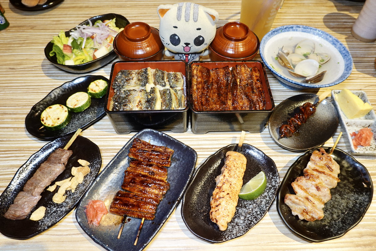 【台北南港展覽館站美食】板前屋炭烤鰻魚飯 2025:台北最值得吃的鰻魚飯,自家養鰻、手工拔刺、傳統碳烤,蒲燒和白燒鰻魚都好吃,最後的職人精神!(土用丑日7/19、7/31)7016 【台北南港展覽館站美食】板前屋炭烤鰻魚飯 2025:台北最值得吃的鰻魚飯,自家養鰻、手工拔刺、傳統碳烤,蒲燒和白燒鰻魚都好吃,最後的職人精神!(土用丑日7/19、7/31)7016