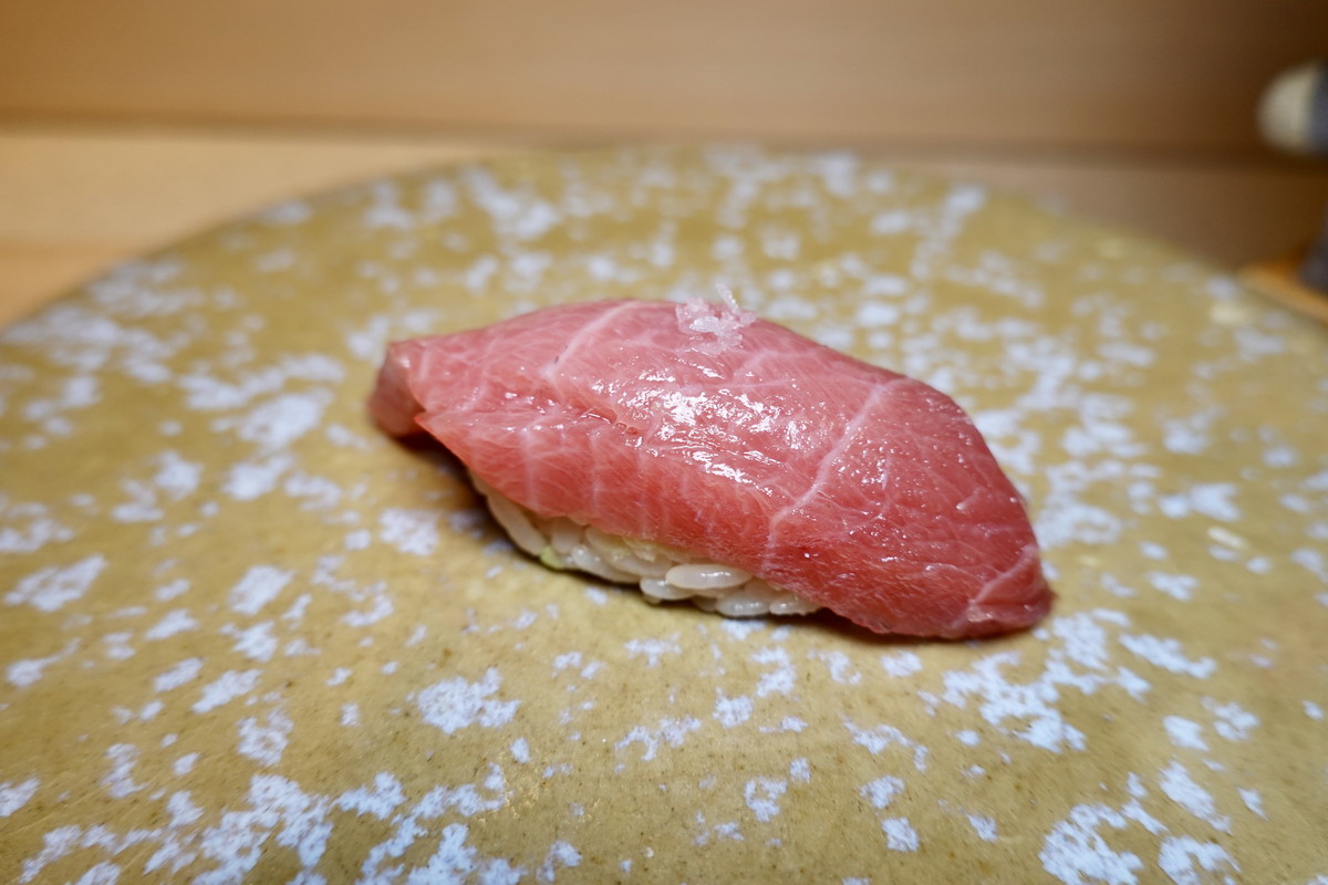 【台北六張犁站美食】謙壽司（すし謙，Sushi Chian）2025：用食材說故事的職人，挑選食材眼光獨到，華麗的日本料理饗宴 Omakase 7019
