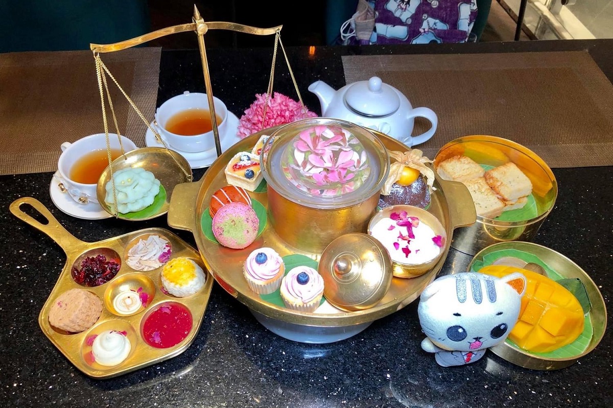 【泰國曼谷美食】Divana Signature Café:曼谷美麗繽紛浮誇系網美咖啡廳,Central World 百貨公司內,近四面佛,高顏值餐點 7021 【泰國曼谷美食】Divana Signature Café:曼谷美麗繽紛浮誇系網美咖啡廳,Central World 百貨公司內,近四面佛,高顏值餐點 7021