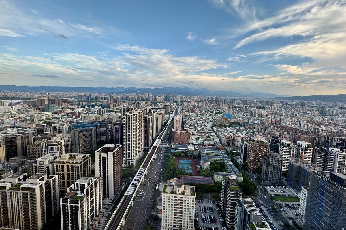 【新北產業園區站美食】旨醞鐵板燒 2025：在新莊第一高樓享受景觀鐵板燒，料理美味、風景心曠神怡，約會、慶生、慶祝好地方 7035