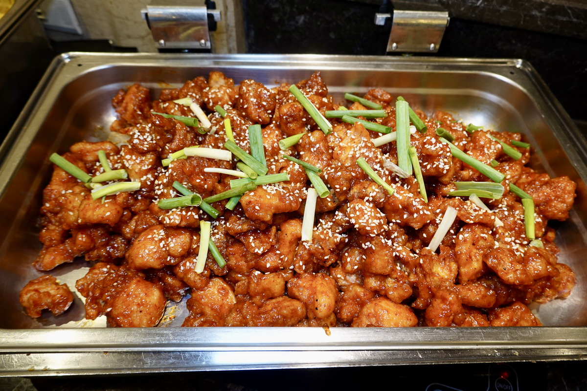 【新北淡水美食】淡水福容飯店田園西餐廳 Arcadia 2025:週末晚間松葉蟹腳吃到飽的快樂時光,煙火日加碼龍蝦!北海岸吃到飽自助餐指標 7040 【新北淡水美食】淡水福容飯店田園西餐廳 Arcadia 2025:週末晚間松葉蟹腳吃到飽的快樂時光,煙火日加碼龍蝦!北海岸吃到飽自助餐指標 7040