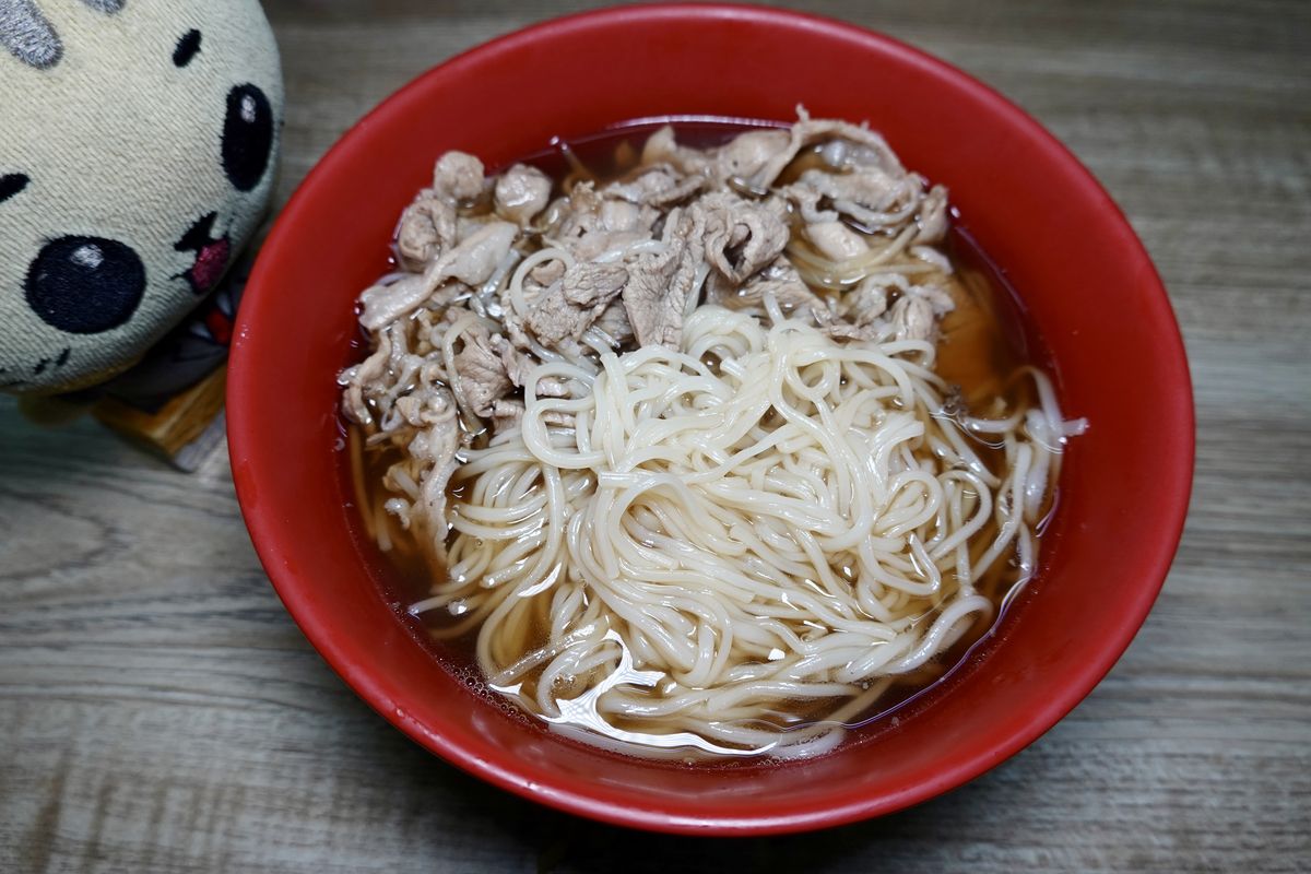【新北市板橋區新埔站美食】大碗公當歸羊肉 2025:米其林必比登,清甜當歸羊肉湯,搭配黑金滷肉飯,小巷內的人氣排隊店 7056 【新北市板橋區新埔站美食】大碗公當歸羊肉 2025:米其林必比登,清甜當歸羊肉湯,搭配黑金滷肉飯,小巷內的人氣排隊店 7056
