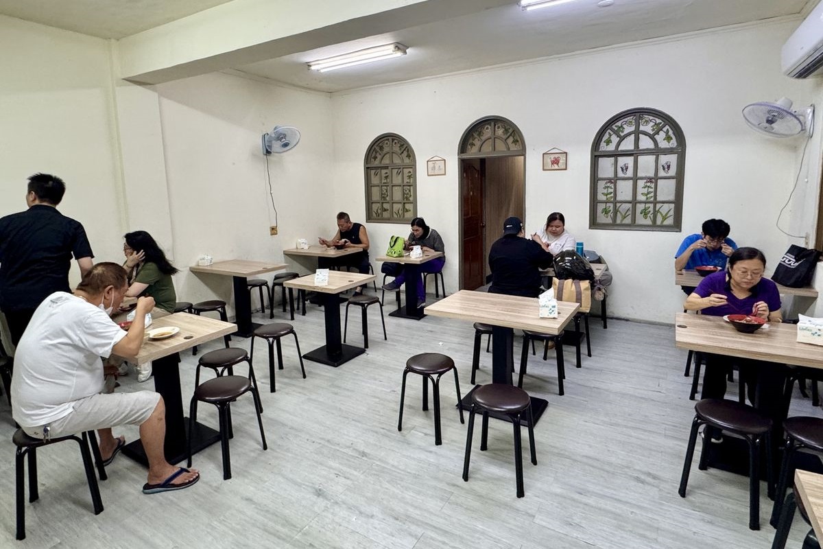 【新北市板橋區新埔站美食】大碗公當歸羊肉 2025:米其林必比登,清甜當歸羊肉湯,搭配黑金滷肉飯,小巷內的人氣排隊店 7056 【新北市板橋區新埔站美食】大碗公當歸羊肉 2025:米其林必比登,清甜當歸羊肉湯,搭配黑金滷肉飯,小巷內的人氣排隊店 7056