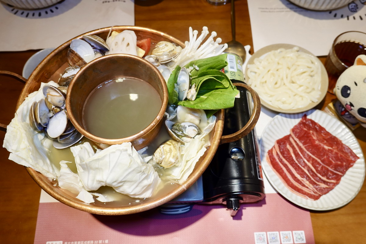 【台北西門站美食】好食圓滿 2025:藝人李易推薦的小火鍋,麻辣鴨血必吃,西門町舒適的用餐環境,逛街看電影都可以來用餐 7063 【台北西門站美食】好食圓滿 2025:藝人李易推薦的小火鍋,麻辣鴨血必吃,西門町舒適的用餐環境,逛街看電影都可以來用餐 7063