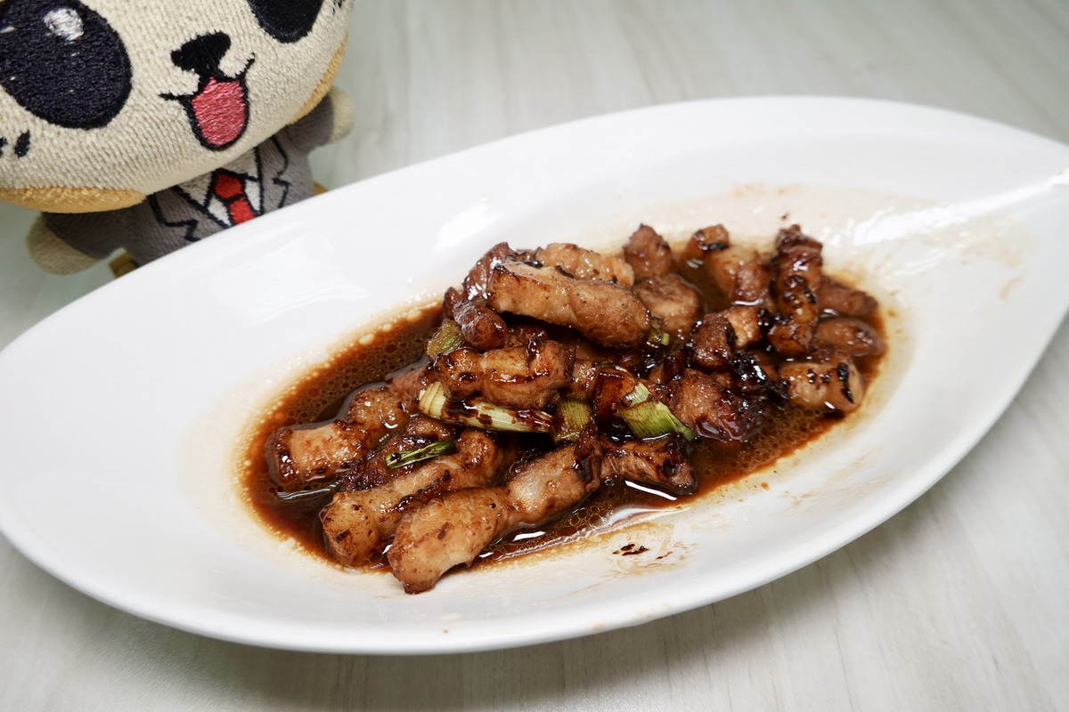 【高雄市前金站美食】昭明海產家庭料理 2025:米其林必比登40年老店,招牌是腳庫飯,但是腳庫卻不在菜單上,不問吃不到,真是神奇的店 7064 【高雄市前金站美食】昭明海產家庭料理 2025:米其林必比登40年老店,招牌是腳庫飯,但是腳庫卻不在菜單上,不問吃不到,真是神奇的店 7064