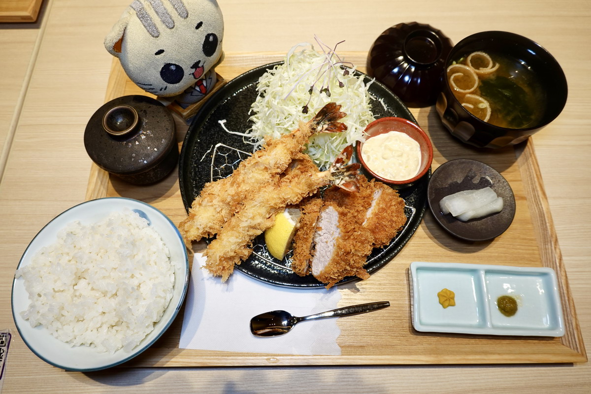 【台北市政府站美食】勝急豬排 2025:好厚的炸豬排!日本松阪市不僅和牛厲害,炸豬排丼也是嚇嚇叫,現在來台展店,在台灣就能品嚐到高質感的美味 7067 【台北市政府站美食】勝急豬排 2025:好厚的炸豬排!日本松阪市不僅和牛厲害,炸豬排丼也是嚇嚇叫,現在來台展店,在台灣就能品嚐到高質感的美味 7067