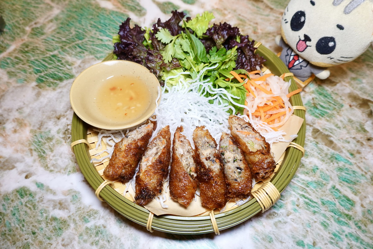 【台北劍南站美食】越越・新越南料理 2025：新開幕！美味豐盛越南美食，終於不再是越南小吃店了！越南法式空間優雅怡人，聚餐熱門新名單 7081