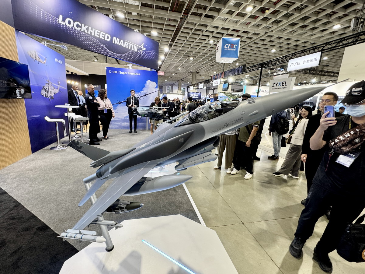 【軍事展覽】台北國際航太暨國防工業展 TADTE 2025：M1A2T戰車、HIMARS海馬斯火箭車、強弓戰術導彈、無人機、無人艇，近年最精彩的國防展 7083