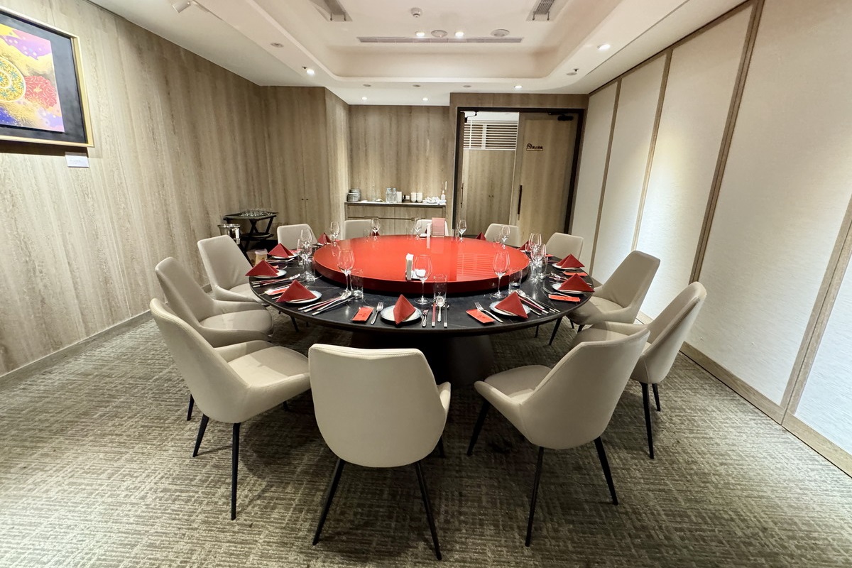 【台北小巨蛋站美食】麟聚 LIN JU Modern Chinese Cuisine 2025：在高雅私密的空間享受經典粵菜，乳鴿、小乳鴨、煲仔飯齊出，午間套餐平假日同價太超值 7086