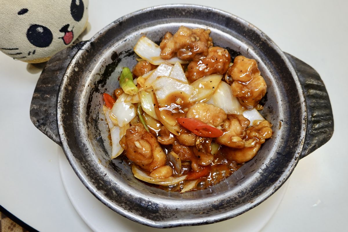 【台北大直站美食】大直小館 2025：周華健愛店，平價美味有特色的廣式料理小館，秘製紙包雞要預訂才吃得到 7070